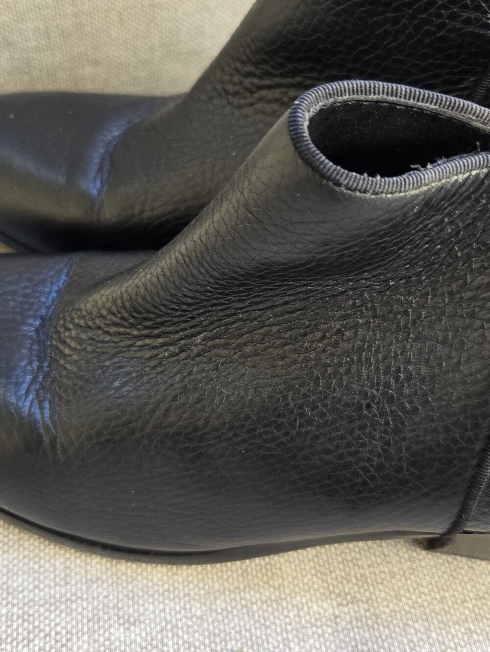 Sam Edelman Petty Classic Black Pebbled Leather Ankle Booties - Picture 8 of 13